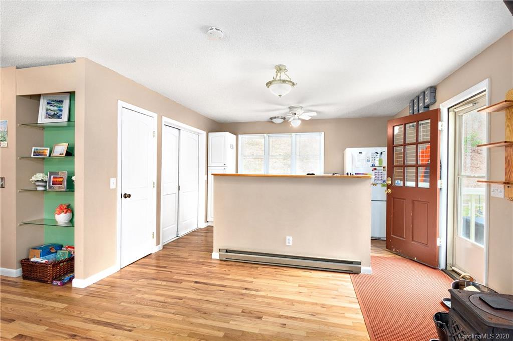 84 Bryant Road Swannanoa NC 28778