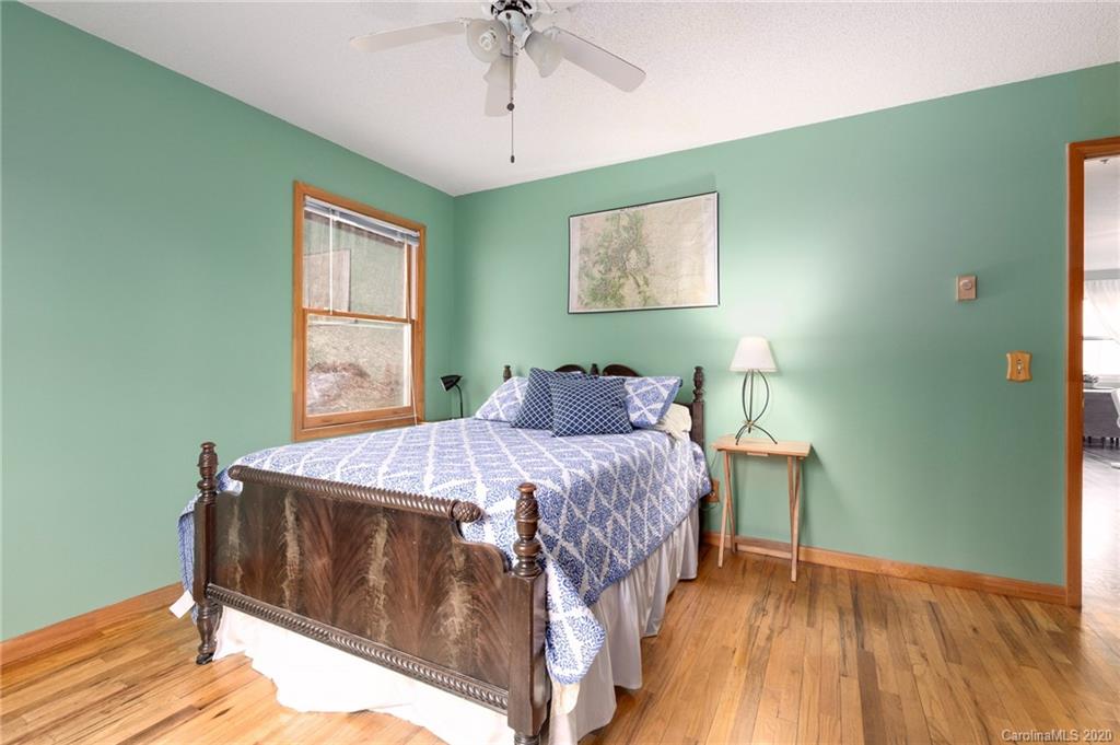 84 Bryant Road Swannanoa NC 28778