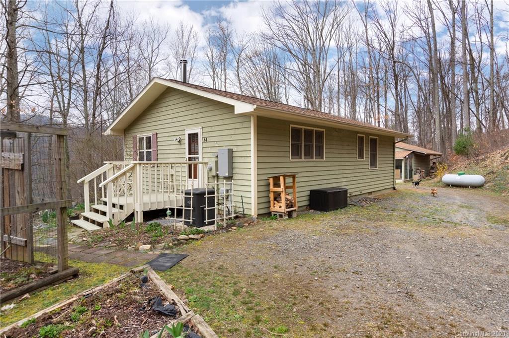 84 Bryant Road Swannanoa NC 28778