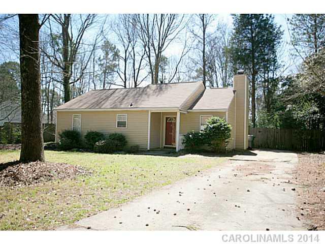 6130 Woodthrush Drive Charlotte NC 28227