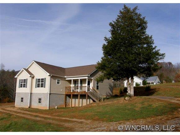 14 Starbrite Lane Candler NC 28715