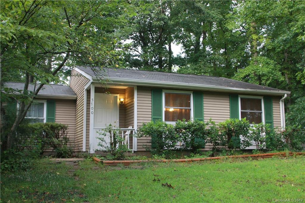 5700 Cassio Court Charlotte NC 28227