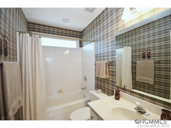 29 Whispering Oak Court Fletcher NC 28732