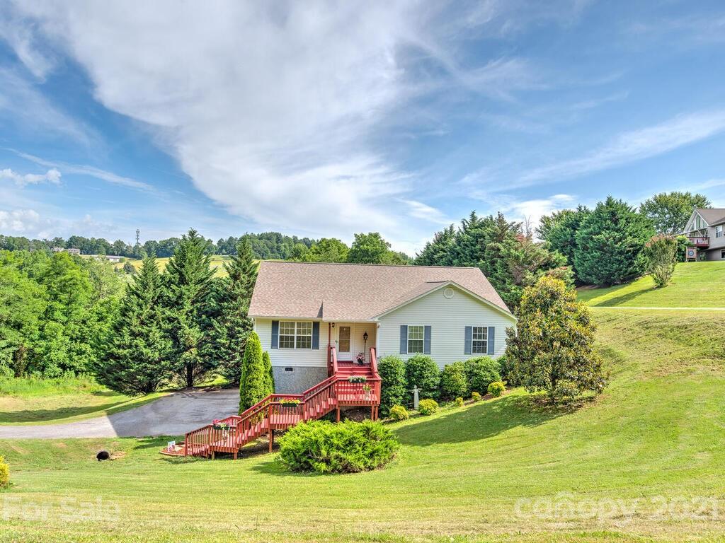 101 Michael Court Leicester NC 28748