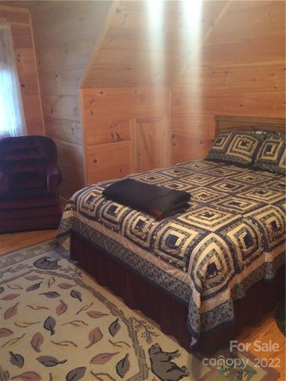 208 Autumn Leaf Trail Burnsville NC 28714