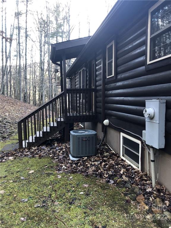 208 Autumn Leaf Trail Burnsville NC 28714