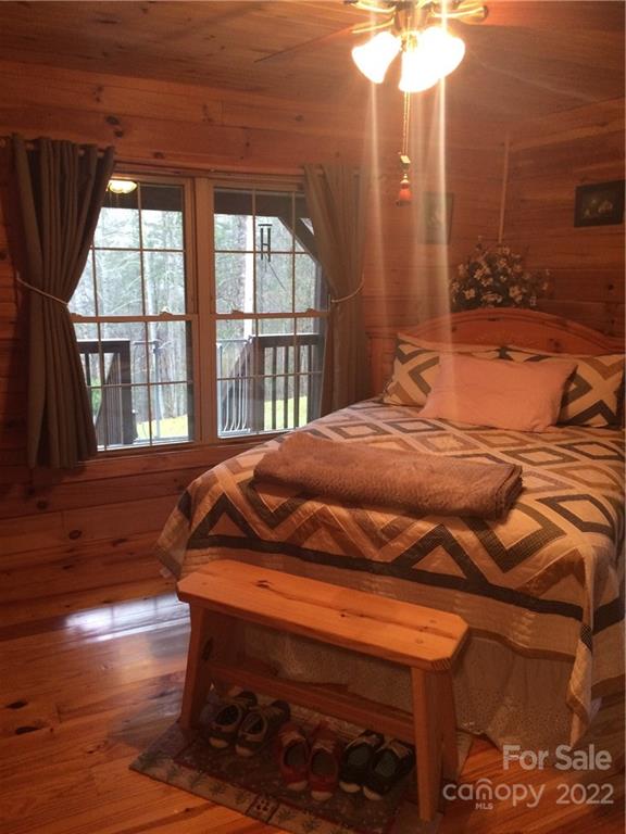 208 Autumn Leaf Trail Burnsville NC 28714