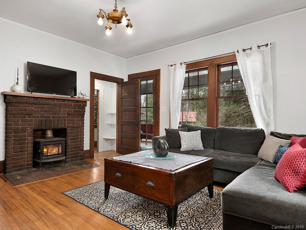 37 Eastview Circle Asheville NC 28806