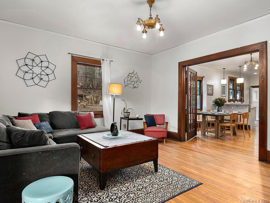 37 Eastview Circle Asheville NC 28806