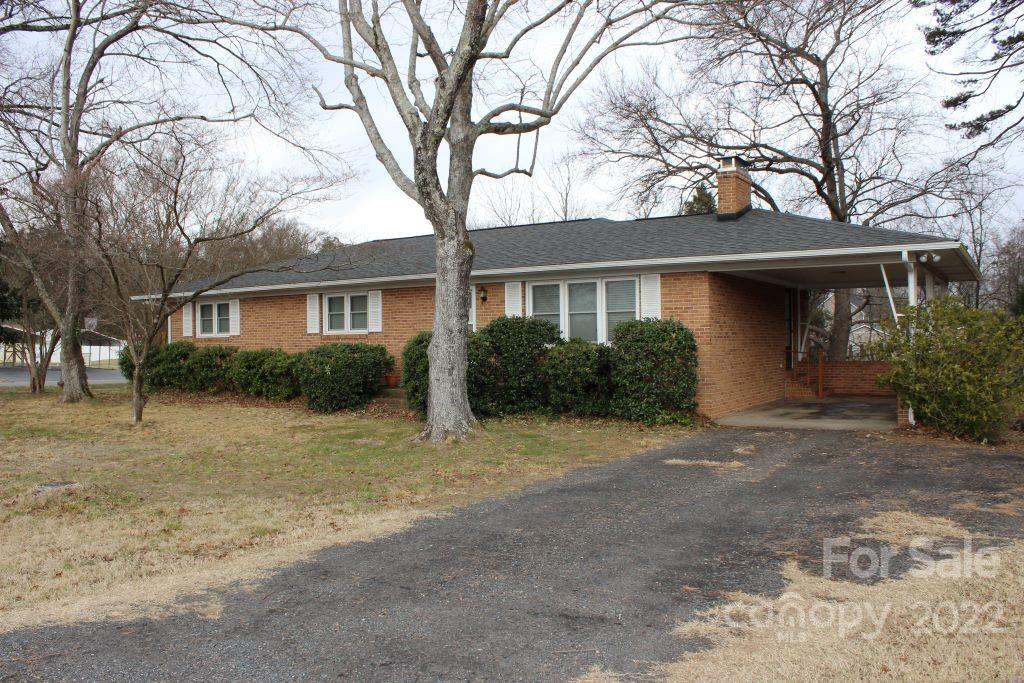 2564 Montford Avenue NW Concord NC 28027