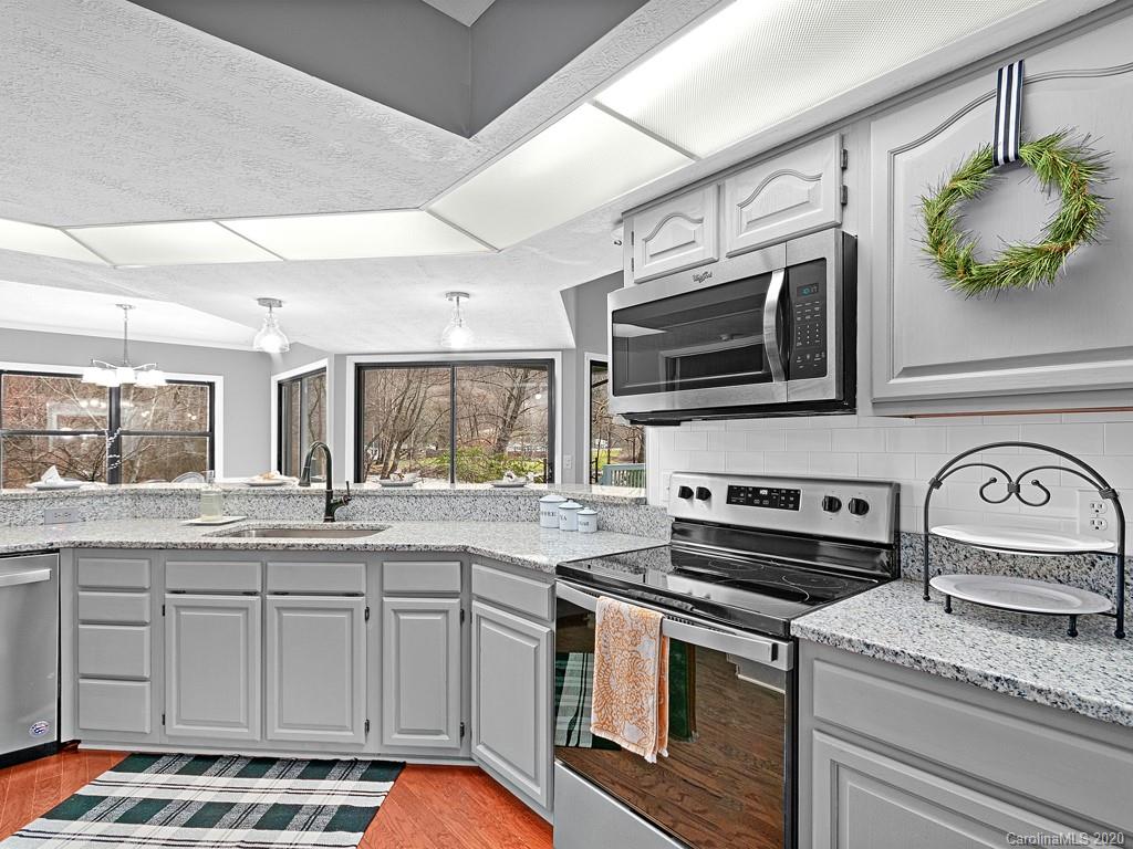 172 Clearwater Drive Waynesville NC 28785
