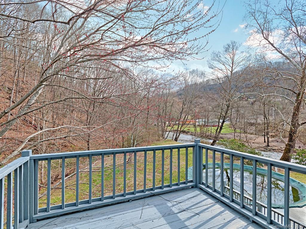 172 Clearwater Drive Waynesville NC 28785