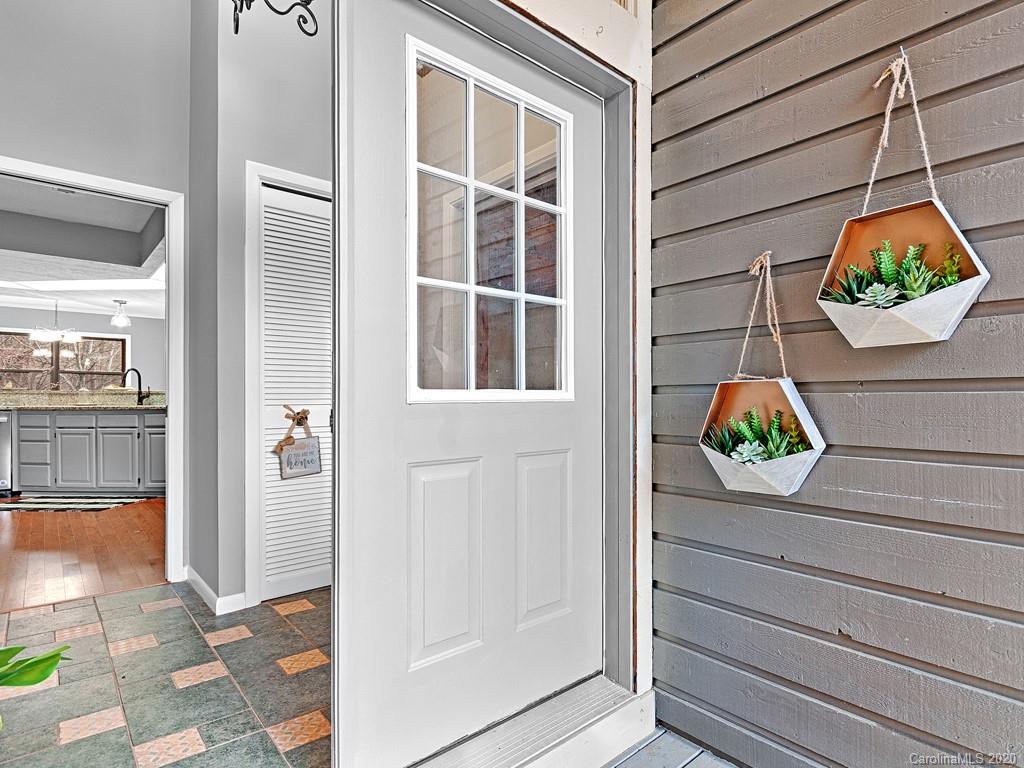 172 Clearwater Drive Waynesville NC 28785