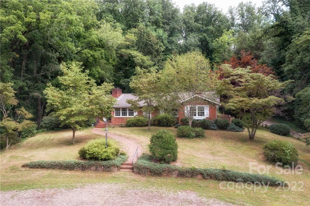 25 Mallonee Drive Candler NC 28715