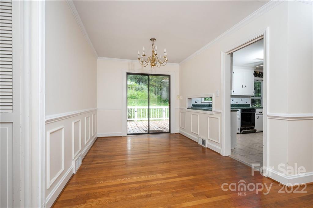 25 Mallonee Drive Candler NC 28715