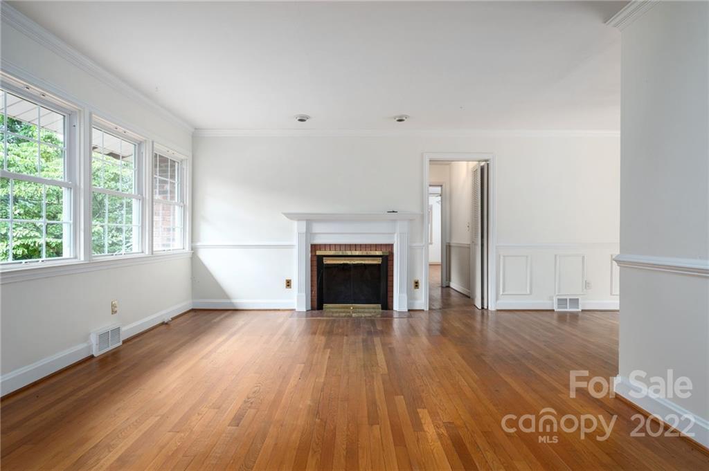 25 Mallonee Drive Candler NC 28715