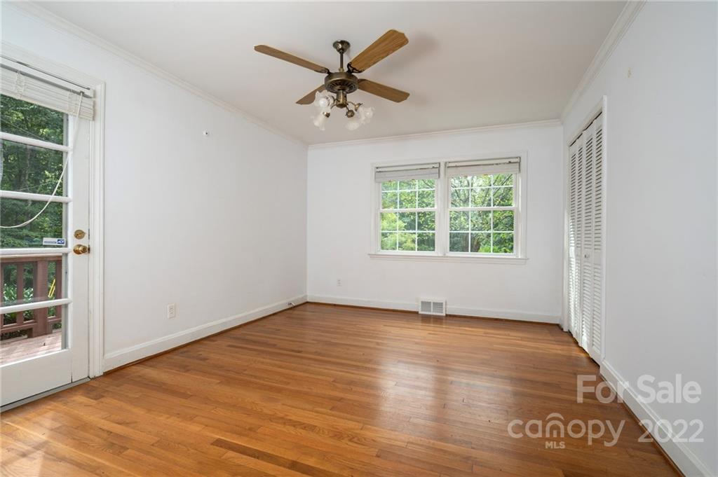 25 Mallonee Drive Candler NC 28715
