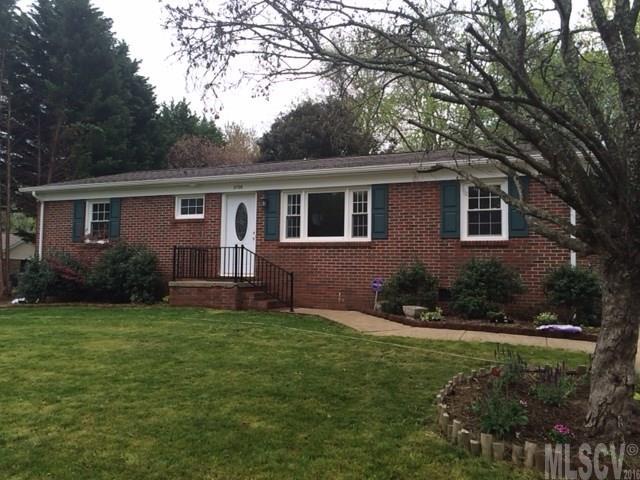 2706 West View Acres Avenue Hickory NC 28601