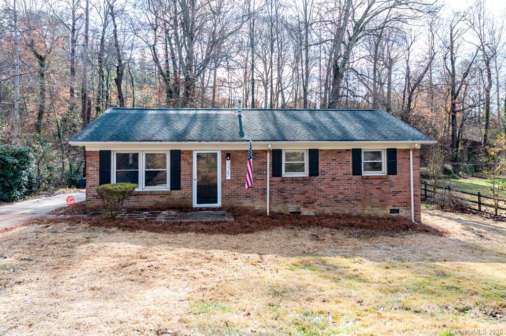 325 Cabarrus Avenue Mooresville NC 28115