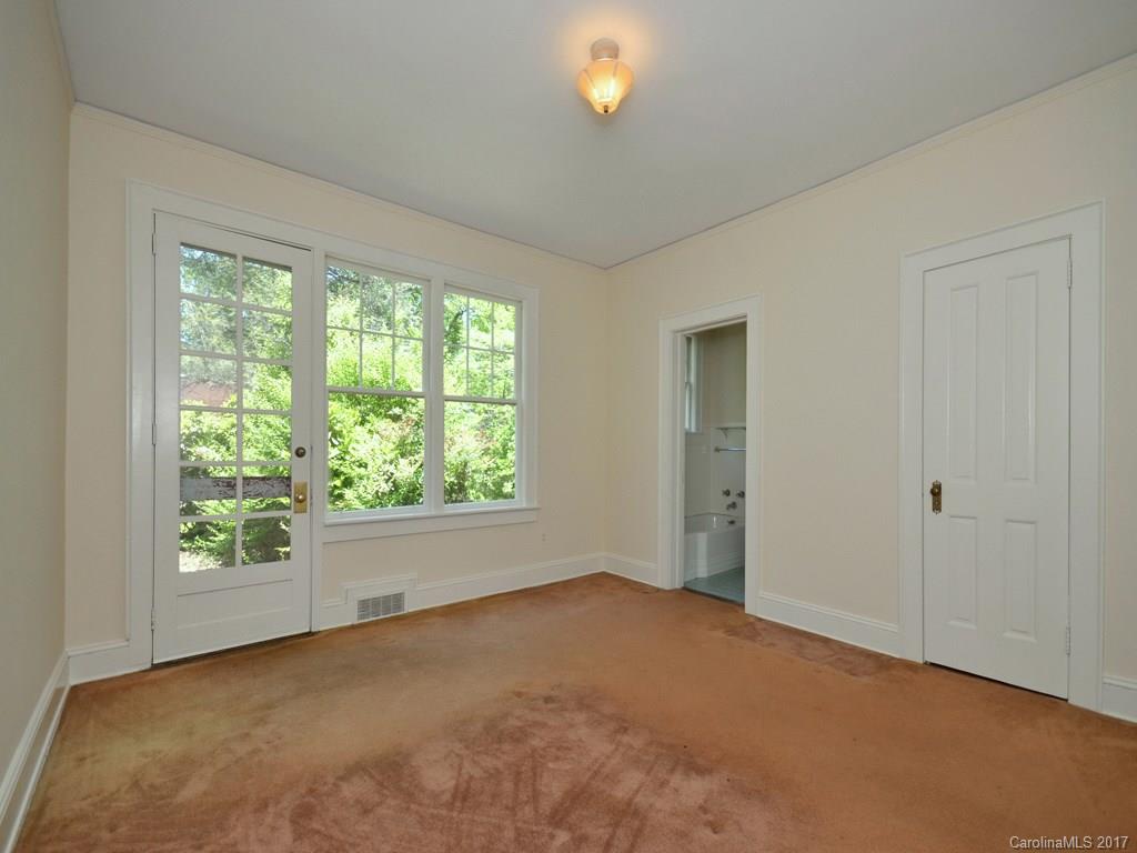 717 S Main Street Waynesville NC 28786