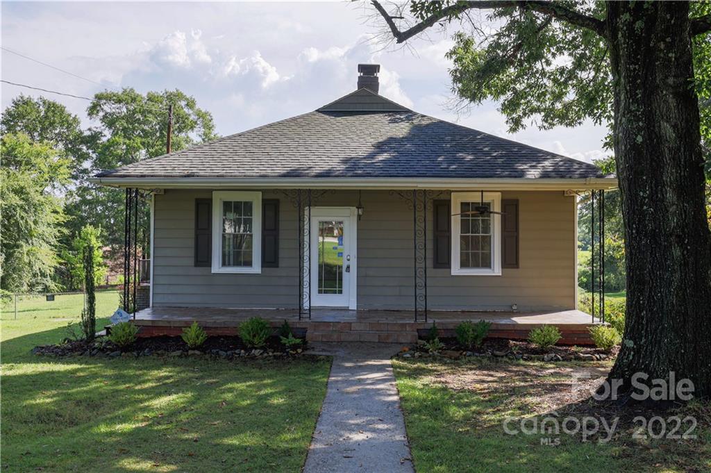 13942 Lucia Riverbend Highway Mount Holly NC 28120