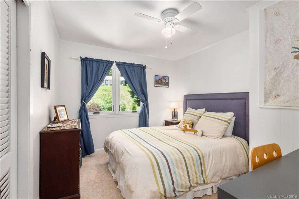 10 Clearbrook Road Asheville NC 28805