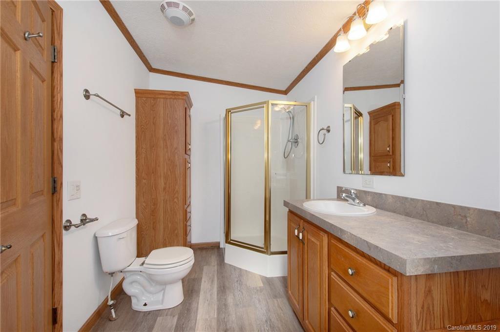 10 Robin Lane Asheville NC 28806