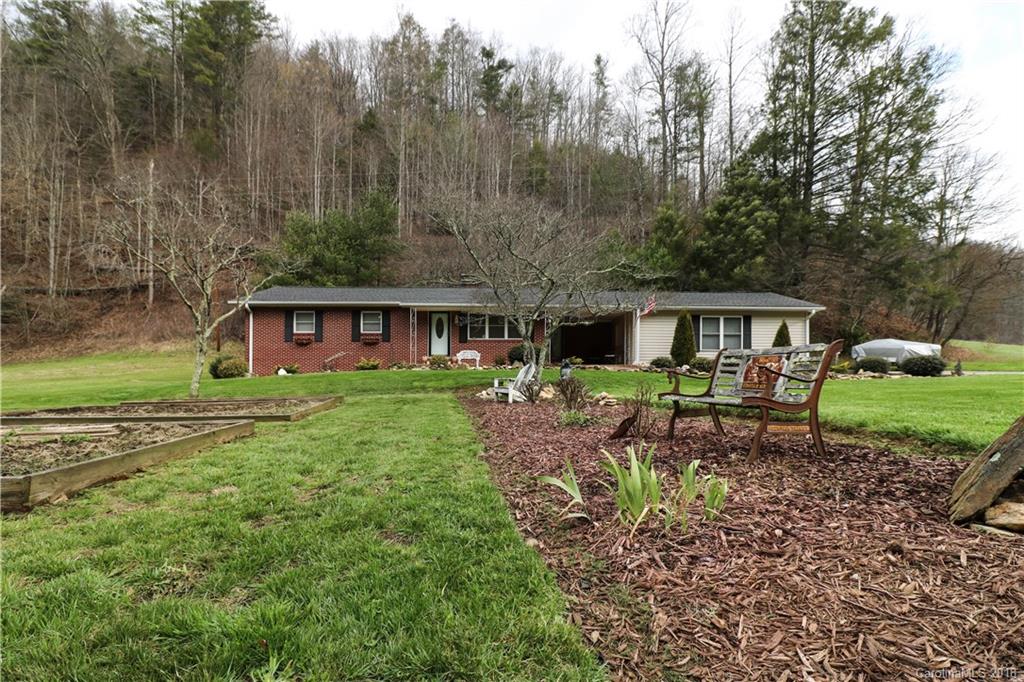 129 Foster Creek Road Marshall NC 28753