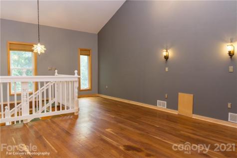 2670 E Fork Road Marshall NC 28753