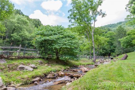 2670 E Fork Road Marshall NC 28753