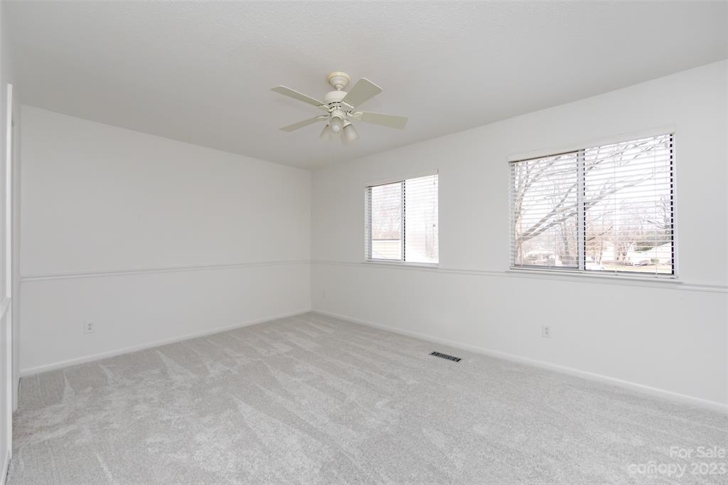 1060 Sardis Cove Drive Charlotte NC 28270