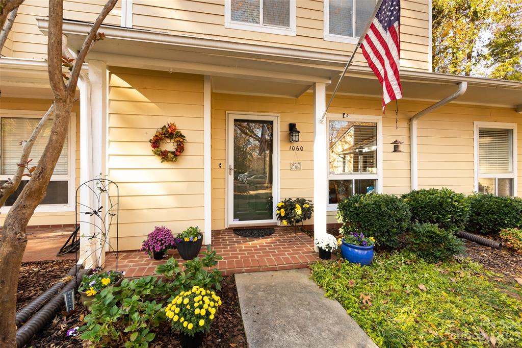 1060 Sardis Cove Drive Charlotte NC 28270