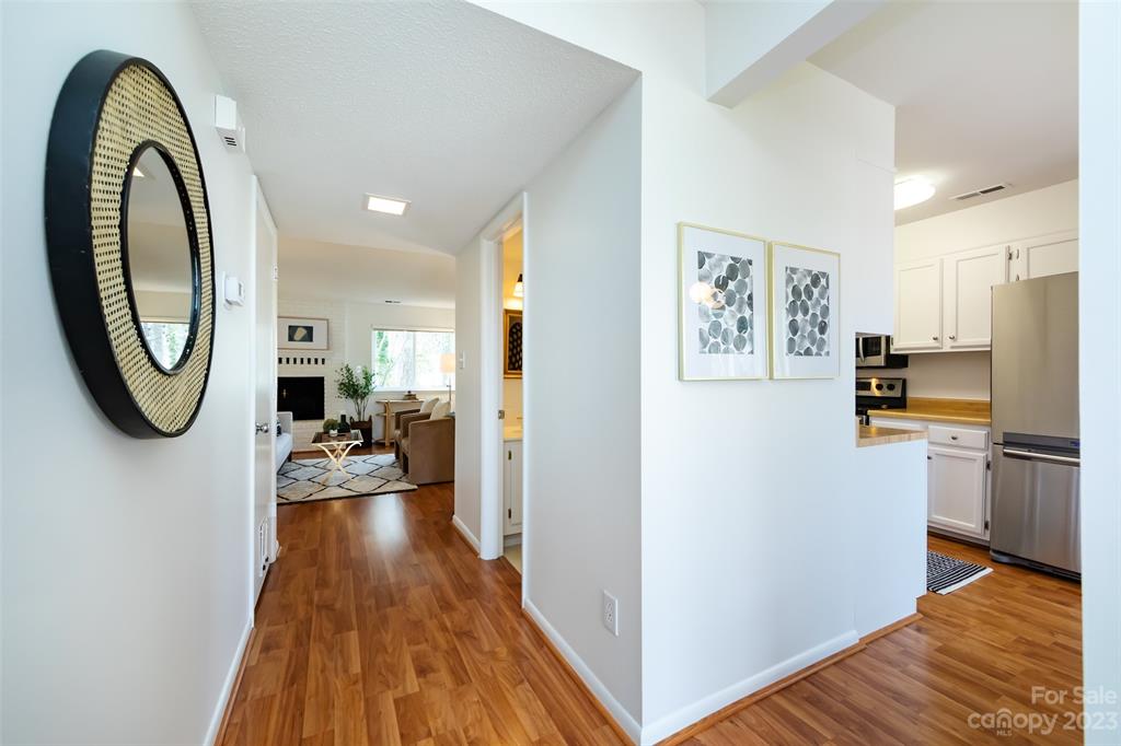 1060 Sardis Cove Drive Charlotte NC 28270