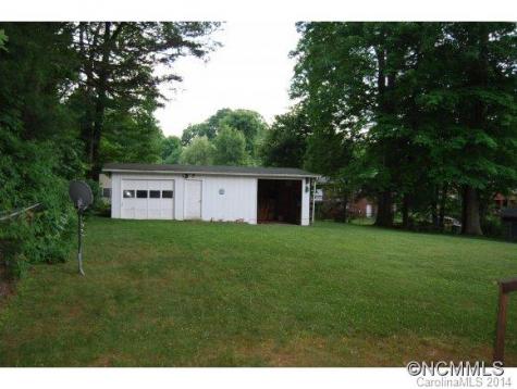 403 Reger Avenue Swannanoa NC 28778