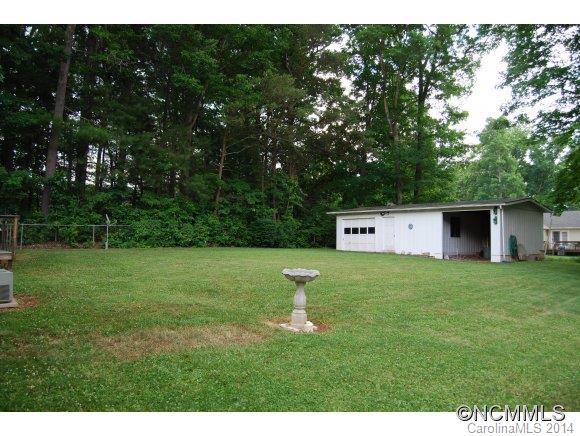 403 Reger Avenue Swannanoa NC 28778