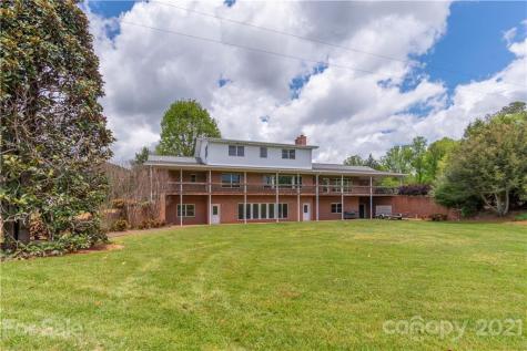22 Lon Israel Road Candler NC 28715