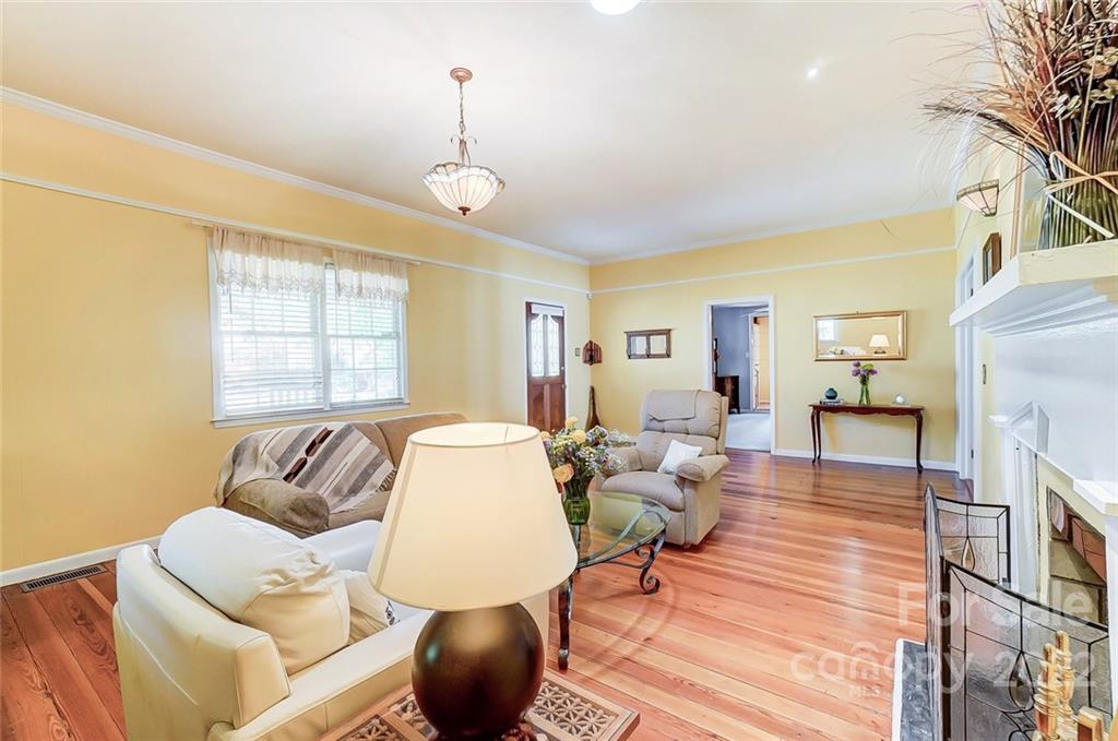 308 S Broome Street Waxhaw NC 28173