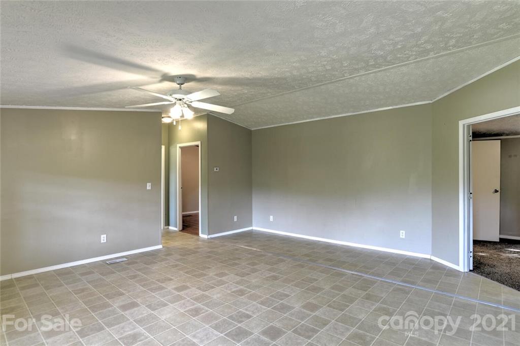 33 Weaver Ridge Drive Weaverville NC 28787