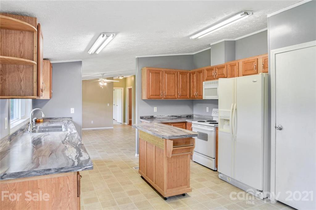33 Weaver Ridge Drive Weaverville NC 28787