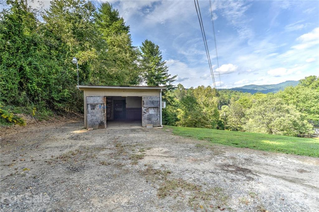33 Weaver Ridge Drive Weaverville NC 28787