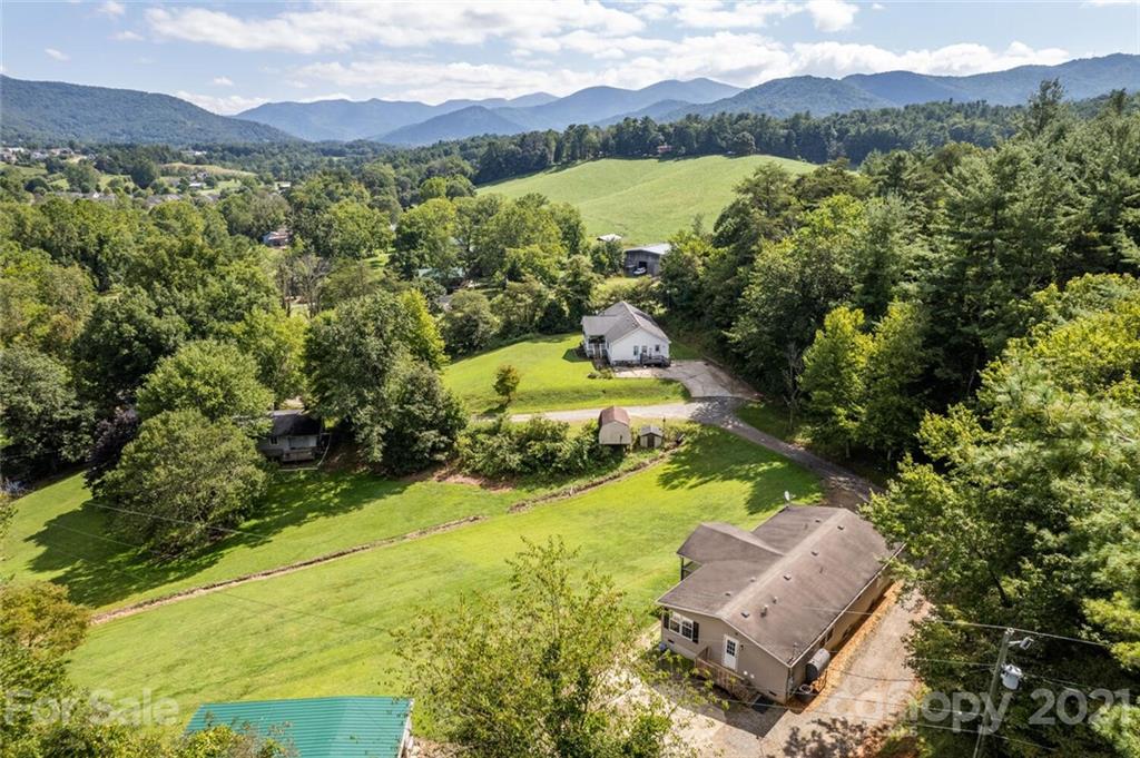 33 Weaver Ridge Drive Weaverville NC 28787