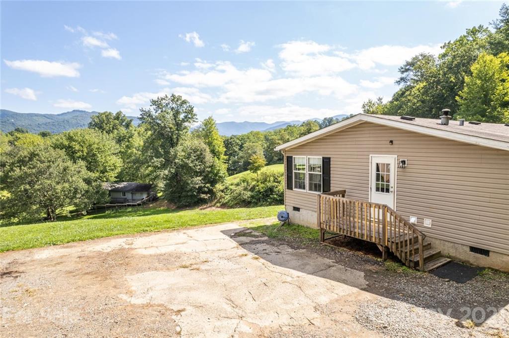 33 Weaver Ridge Drive Weaverville NC 28787