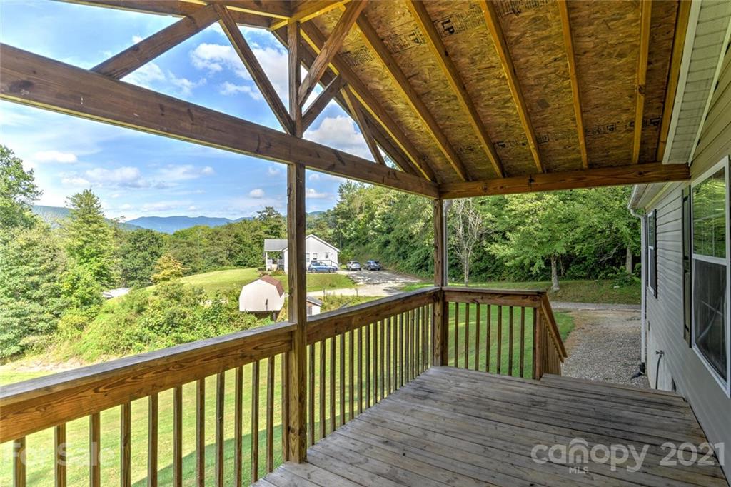 33 Weaver Ridge Drive Weaverville NC 28787