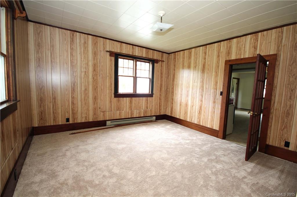 1614 Iron Duff Road Waynesville NC 28785