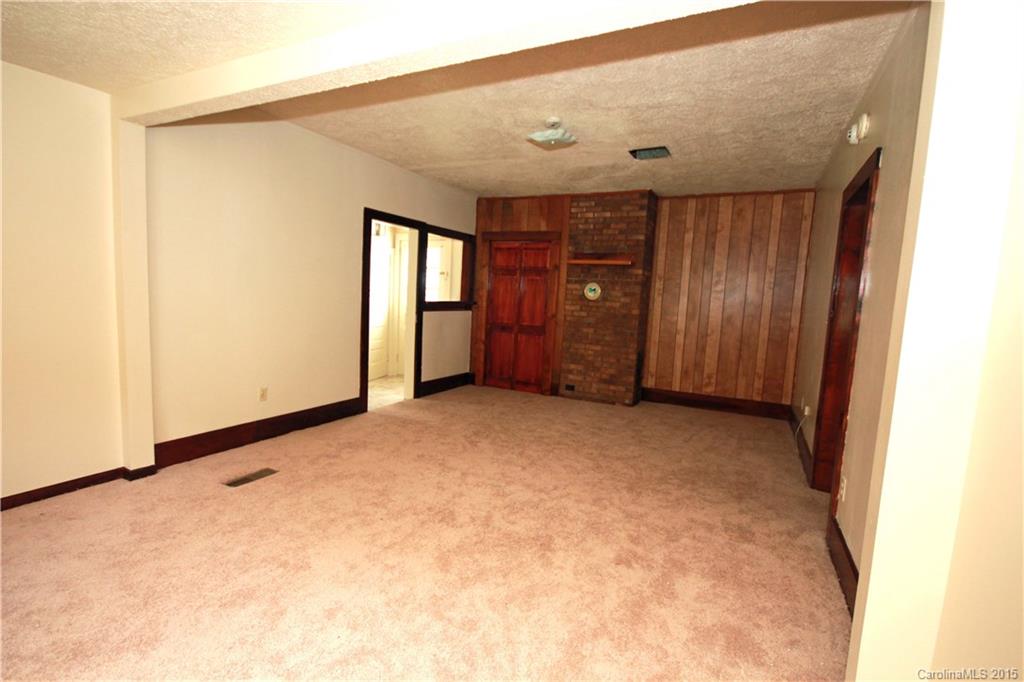 1614 Iron Duff Road Waynesville NC 28785