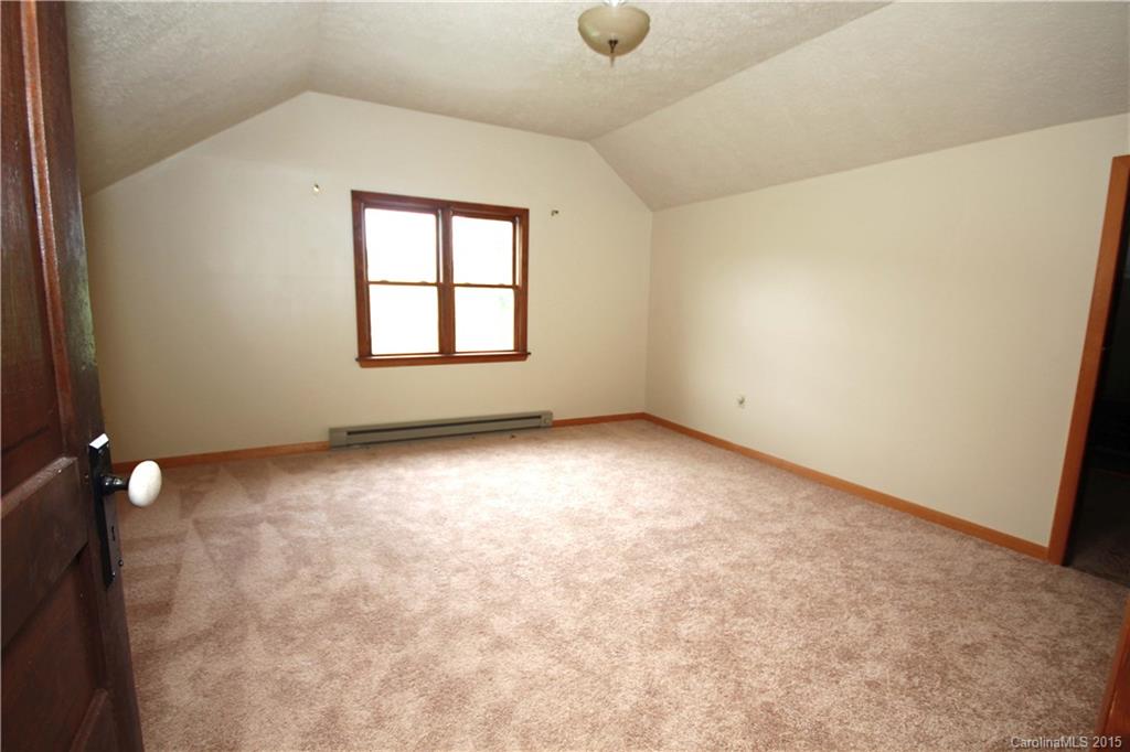 1614 Iron Duff Road Waynesville NC 28785