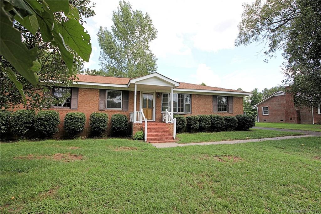 2325 Community Park Drive Matthews NC 28104