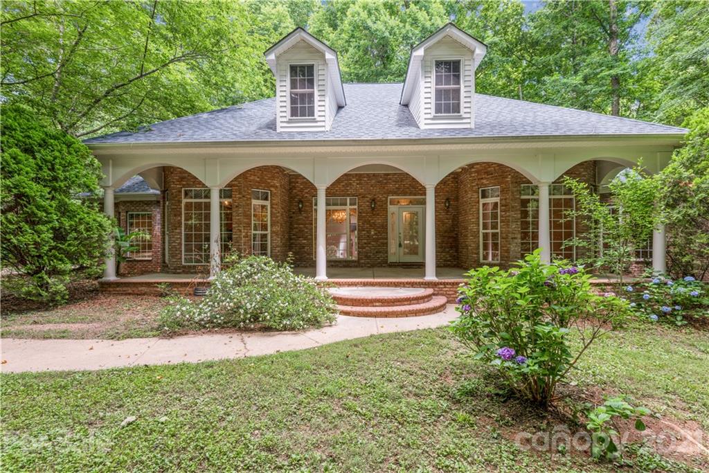 8239 Addison Drive Harrisburg NC 28075