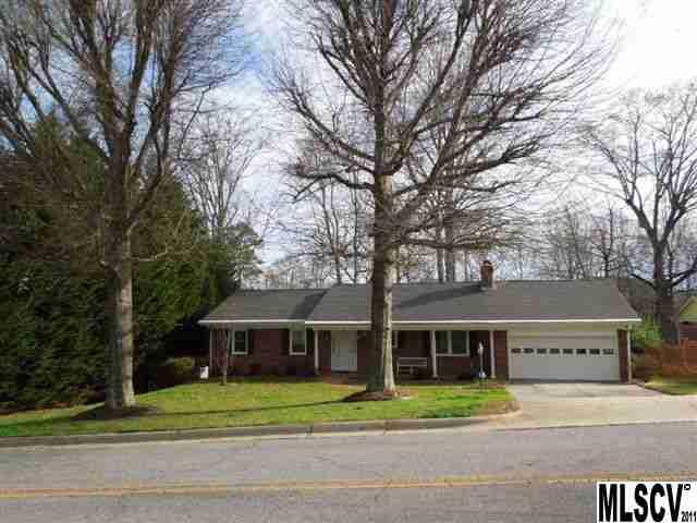 316 25th Avenue NW Hickory NC 28601
