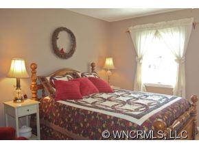 7 Crooked Creek Drive Asheville NC 28804